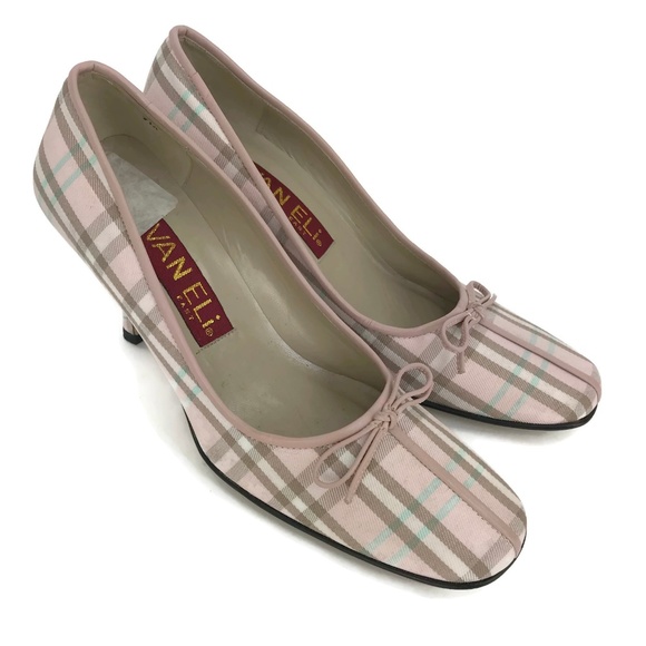 Van Eli Shoes - Van Eli Pink Plaid Fabric Pumps Heels Bow Front 7